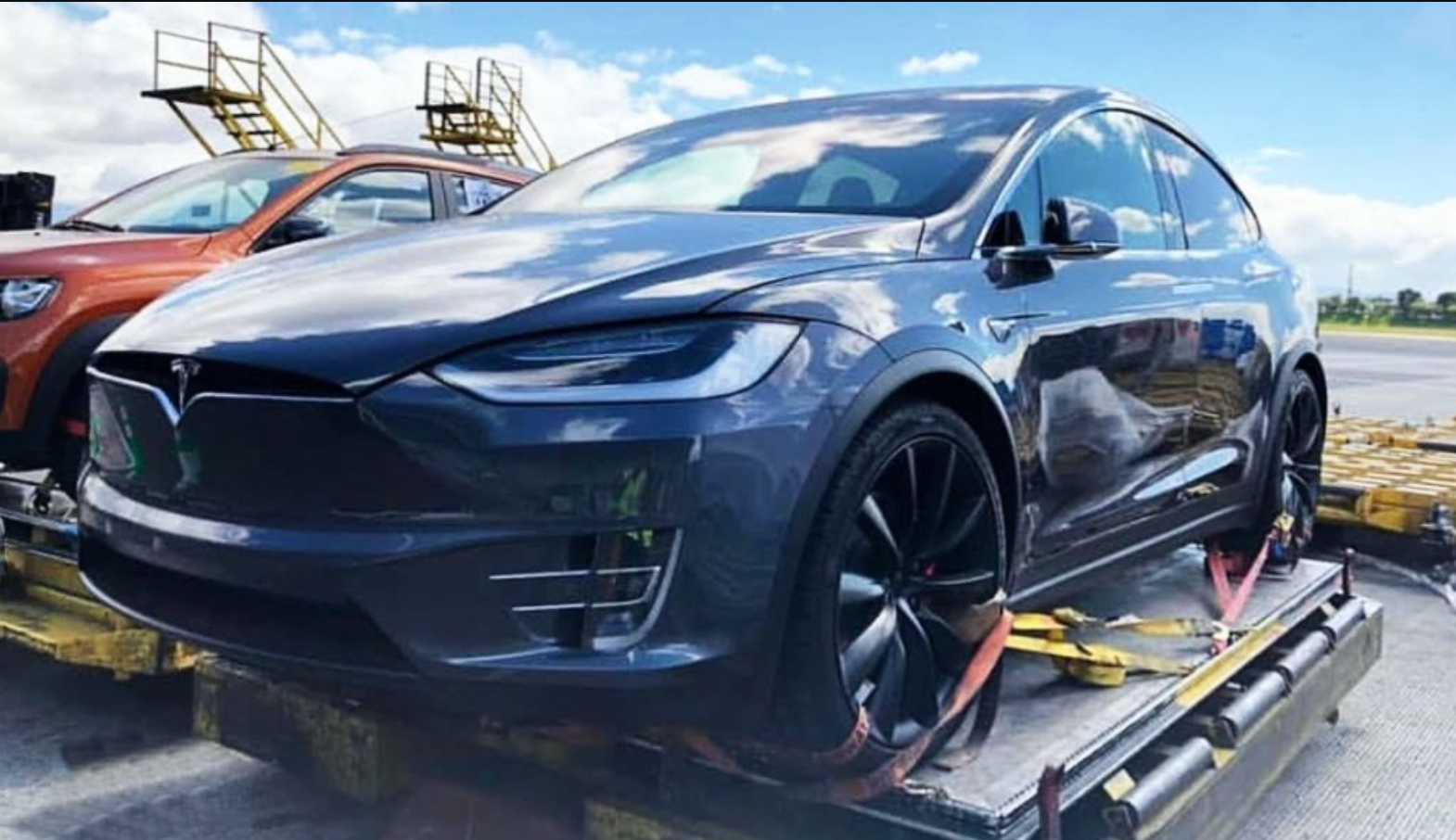 Tesla llega oficialmente a Colombia: Model 3 y Model Y ya tienen fecha de debut