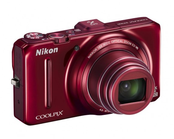 Nikon Coolpix S9300