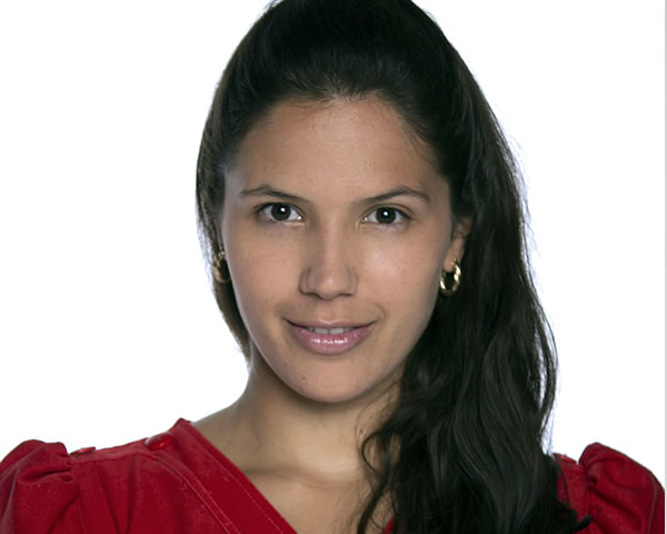 Mariana Córdoba es Margarita Castaño en "Tres Caínes" Mariana Córdoba es Margarita Castaño en "Tres Caínes"